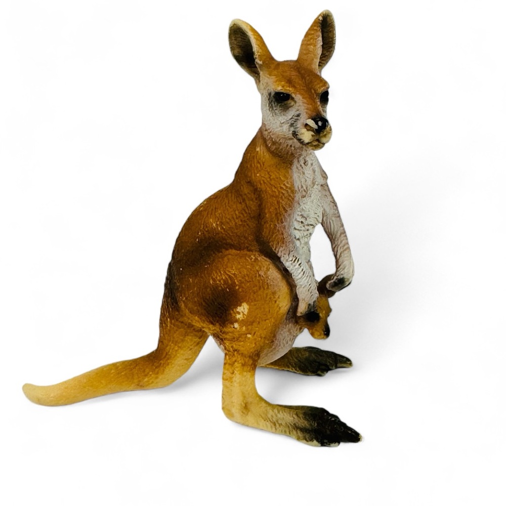 Schleich Am Limes 69 Kangaroo & Joey Baby Pouch Animal Figurine D-73527 3.75"